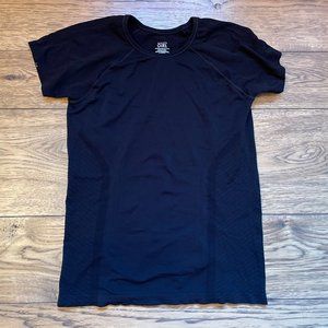 Athleta Girl Black Short-Sleeve Top XXL/16